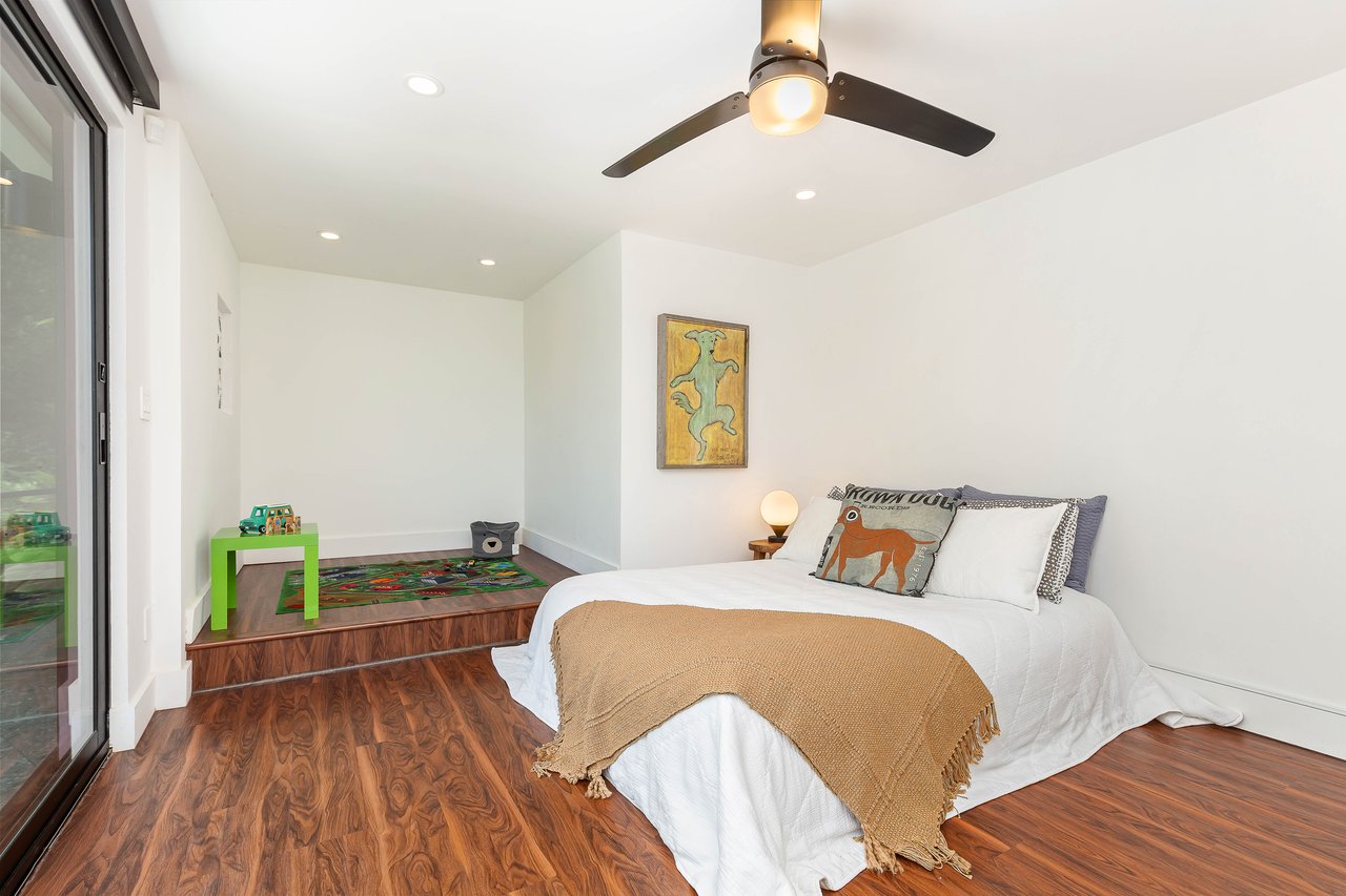 3285 Beaumont Woods Place 9