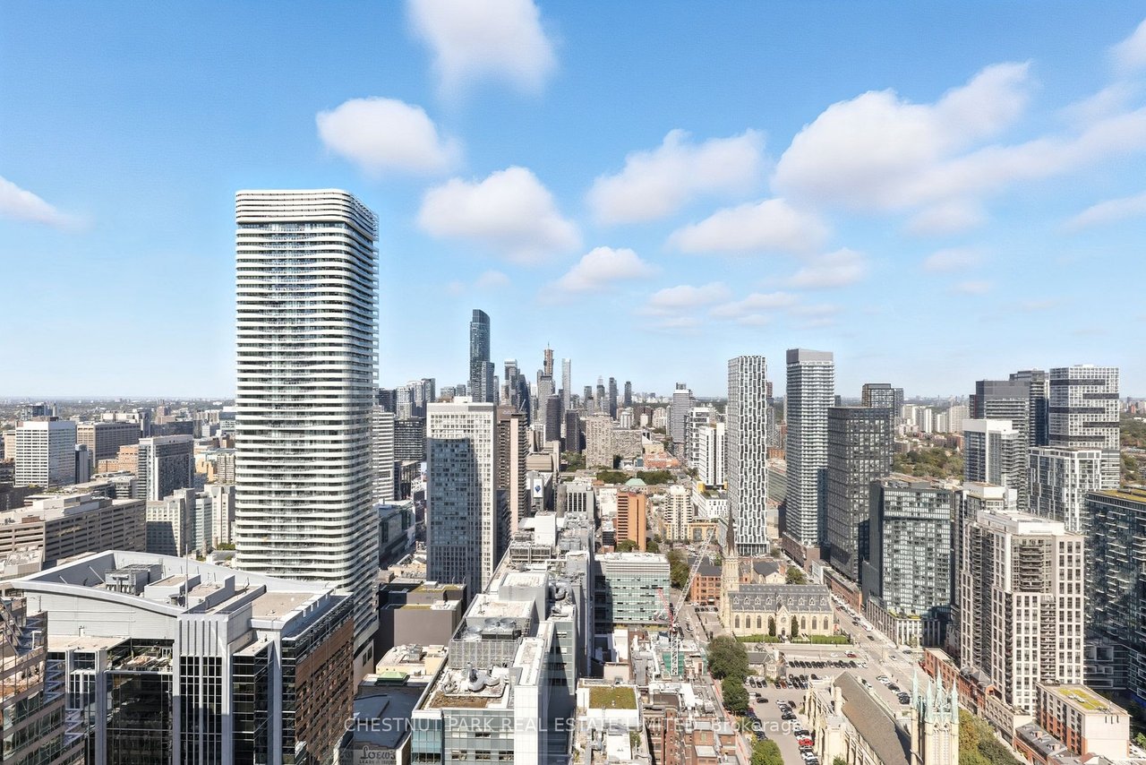 PRESTIGEOUS PENTHOUSE AT 20 LOMBARD