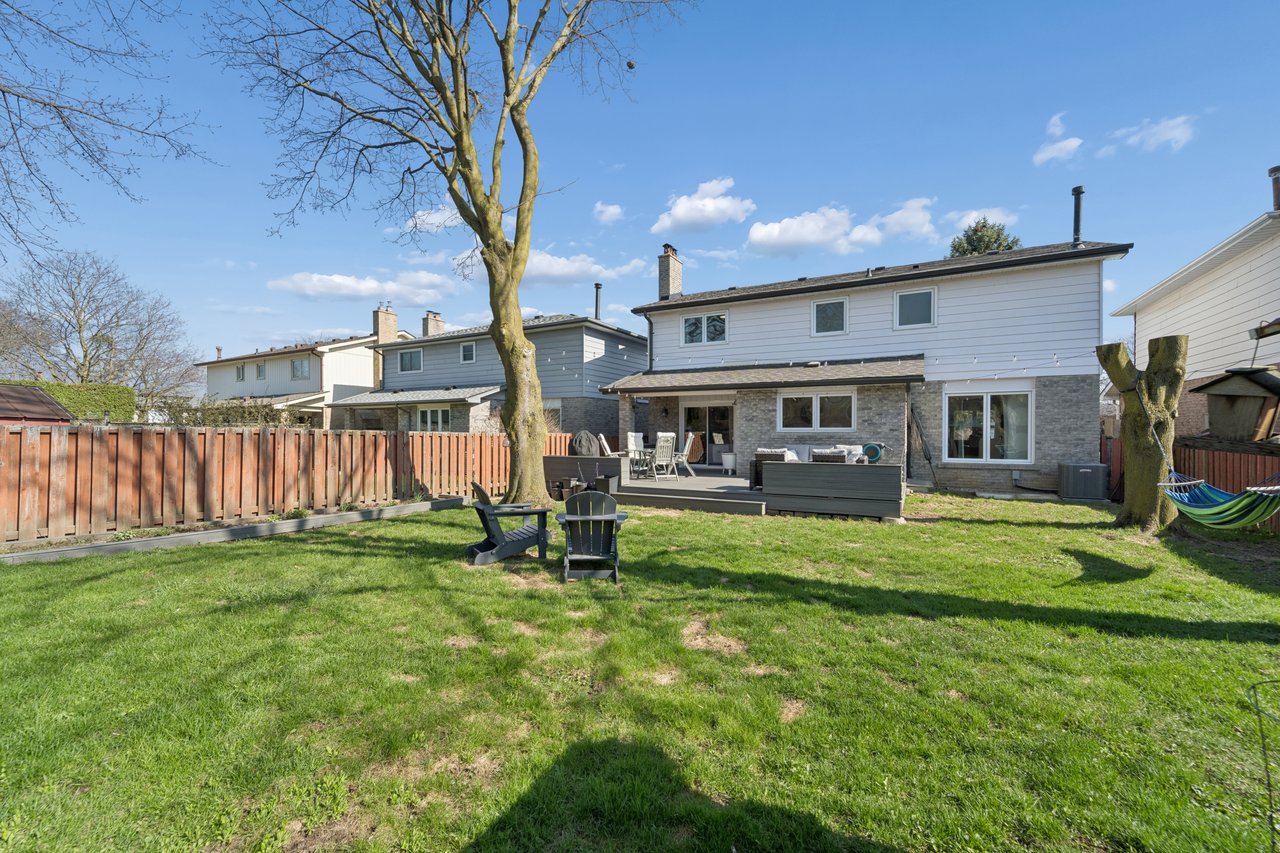 1156 Gloucester Square