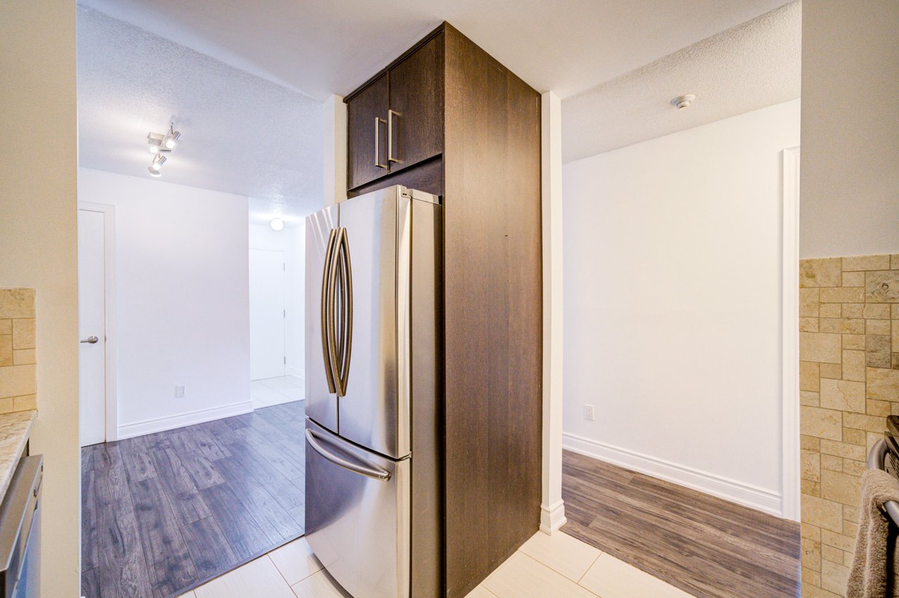 #521 - 1514 Pilgrims Way Unit: 521