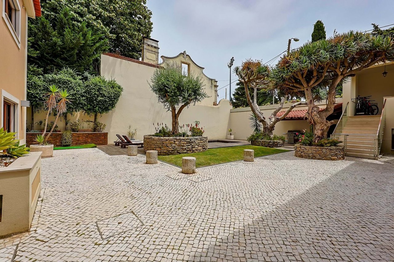 Trophy 5+2 Bedrooms Villa in Gandarinha,  Cascais’ Crown Jewel of Discrete Luxury and Sustainability