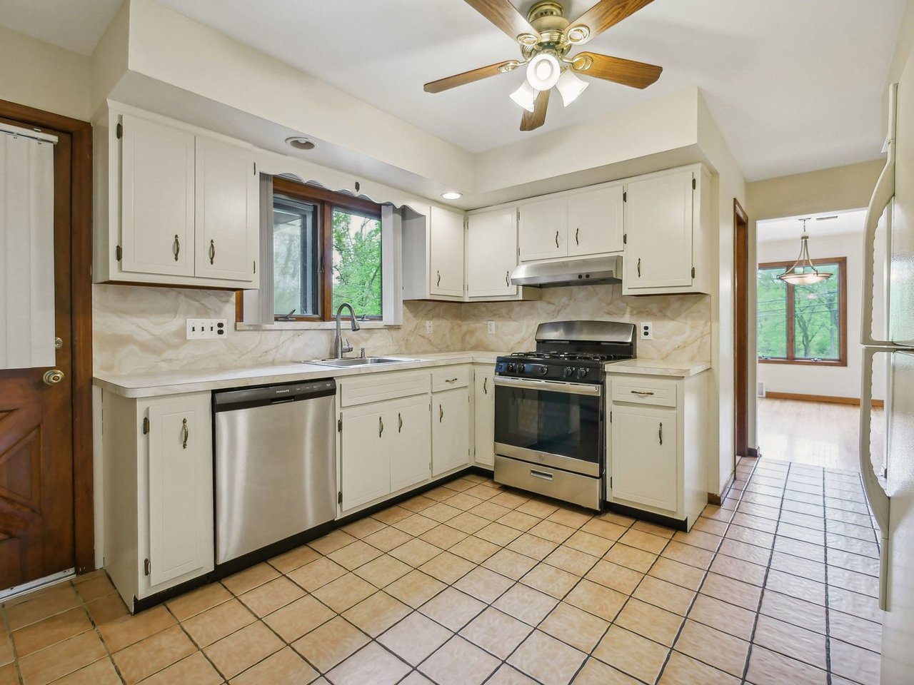 Exclusive Duplex Listing 2 Colby Court Lincoln Park, NJ