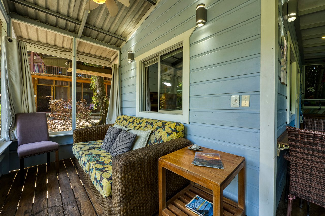 DOMINICAL HOTEL OR RETREAT WITH 11 RENTALS PLUS OWNER’S HOME