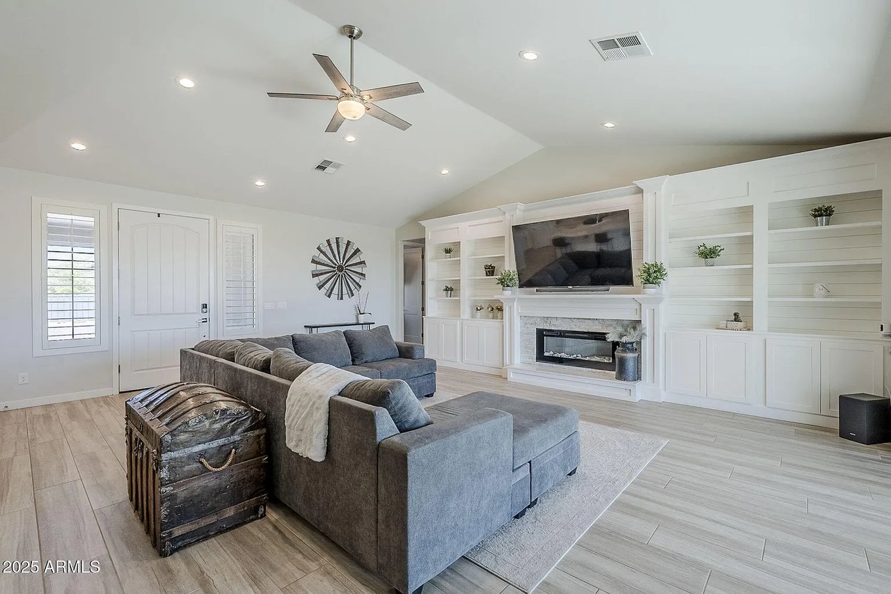 15315 W PEAKVIEW Road