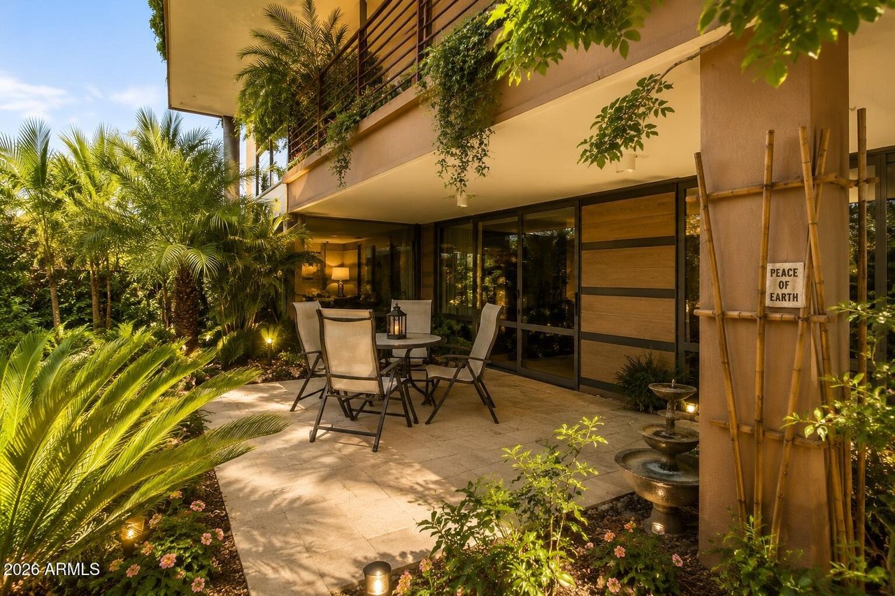 7161 E Rancho Vista Dr, #2008