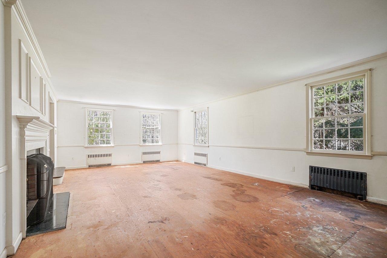 220 Middle Patent Road