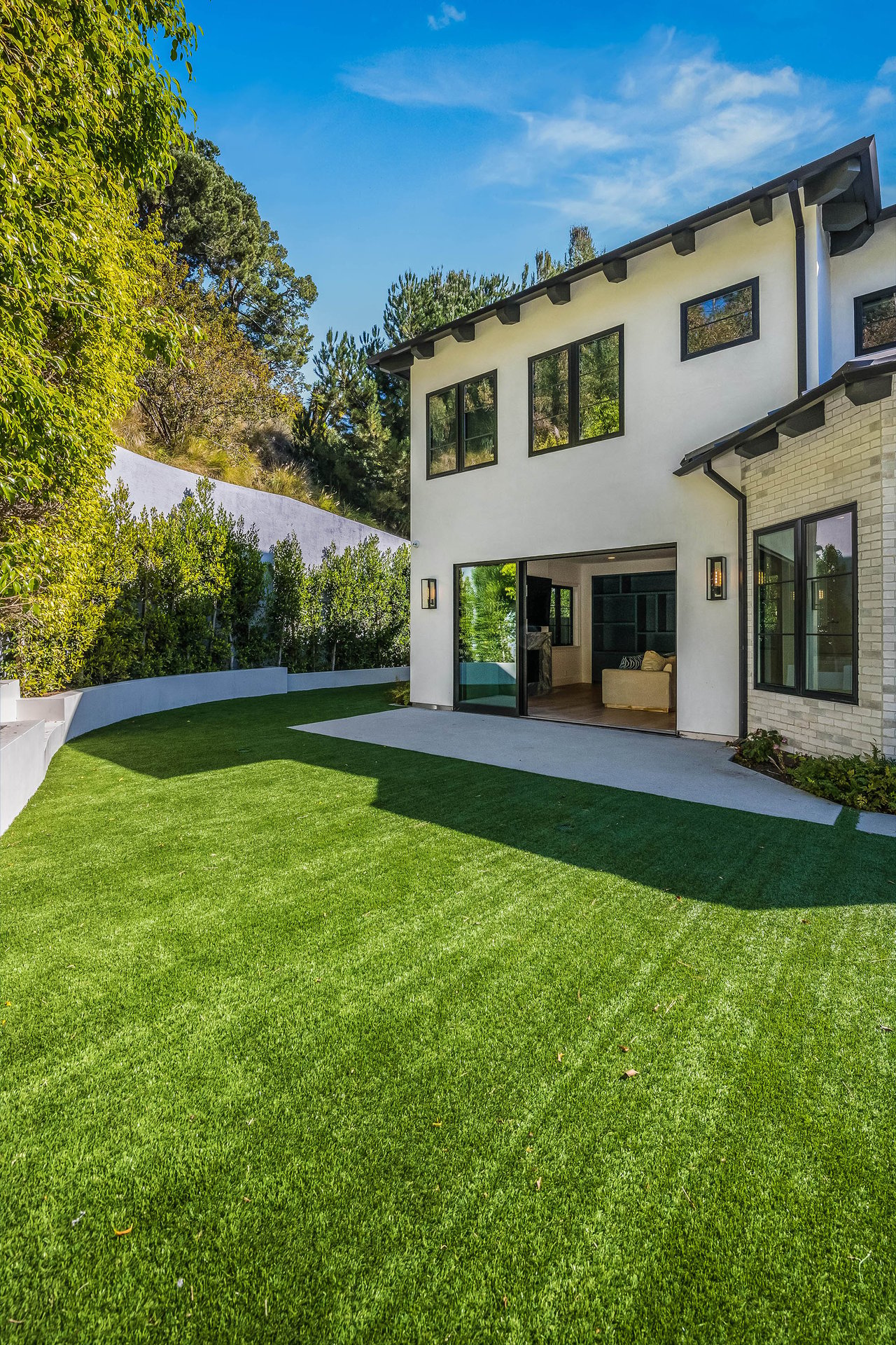 1348 Marinette Rd, Pacific Palisades 