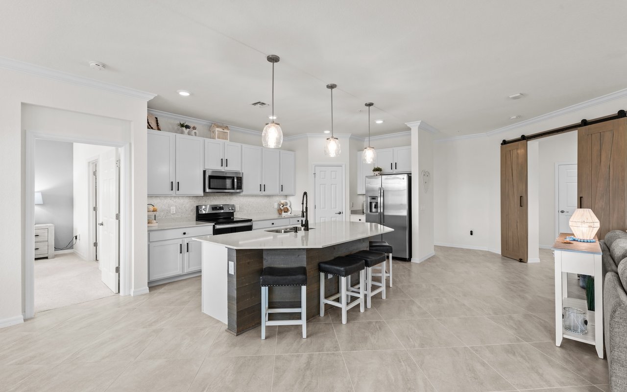 11792 Grand Belvedere Way #202