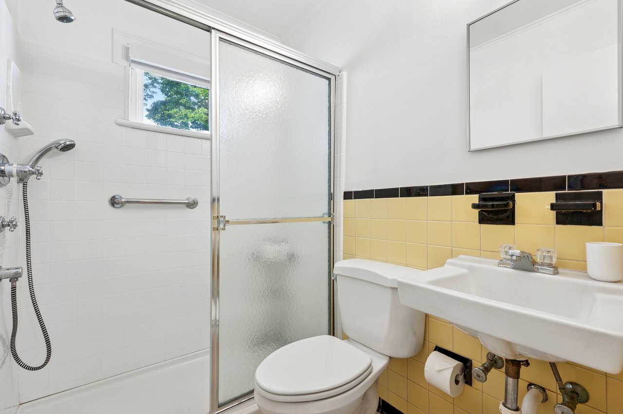 26 Meadowlark Lane