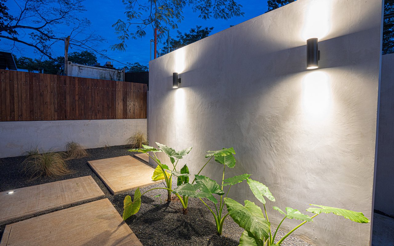 Casa Ko | Tropical Modern 4BR Retreat in Tamarindo with Exclusive Beach Club Membership