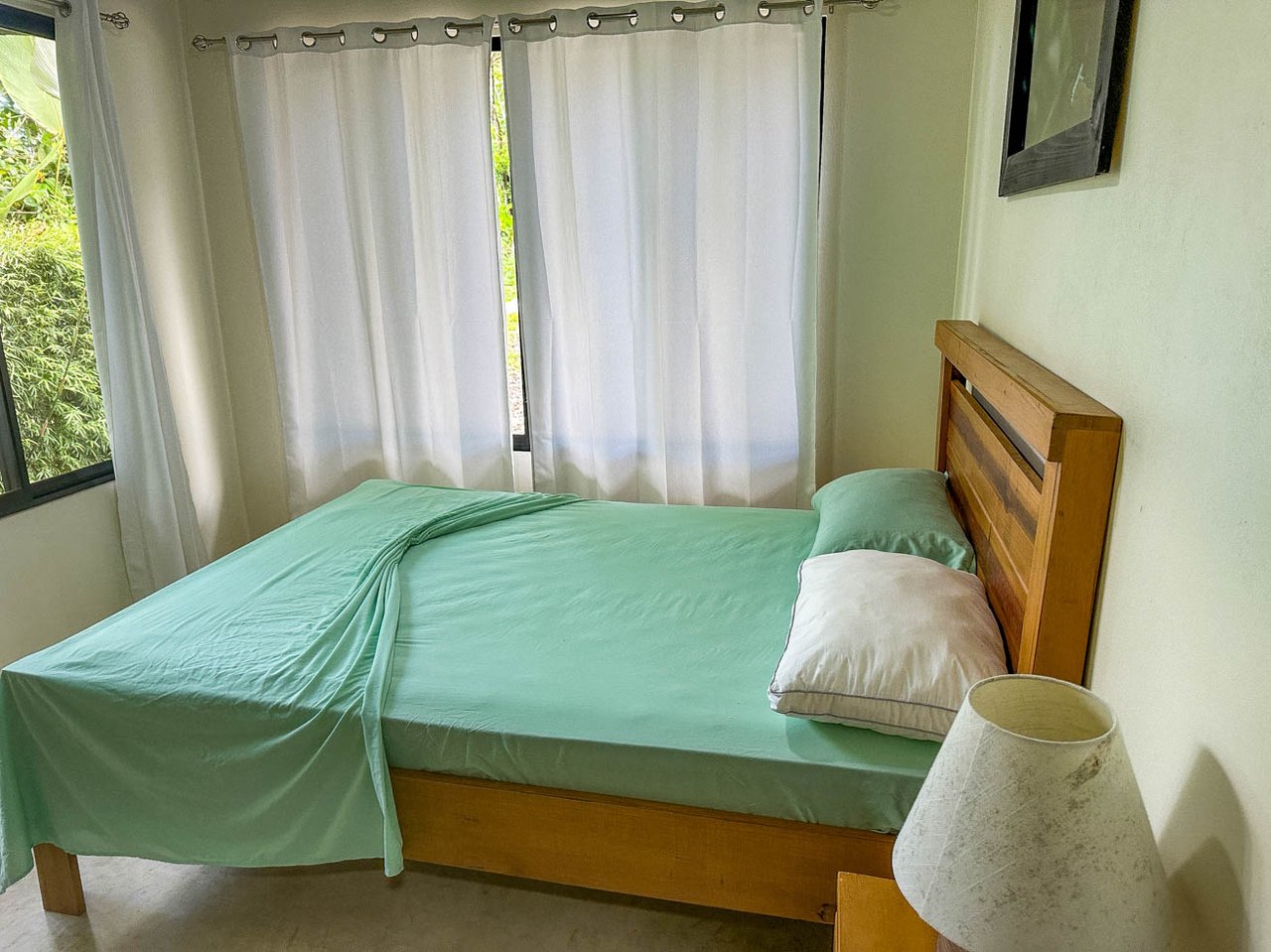 Rainforest Home with River, Jungle Trails & Pool in Ojochal