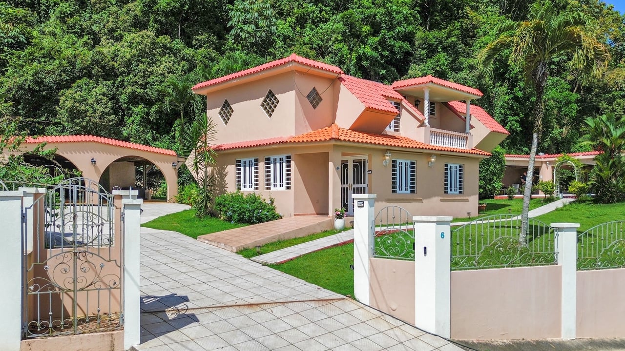6-A, Calle C, Urb. Lomas del Sol | Guaynabo, P.R.