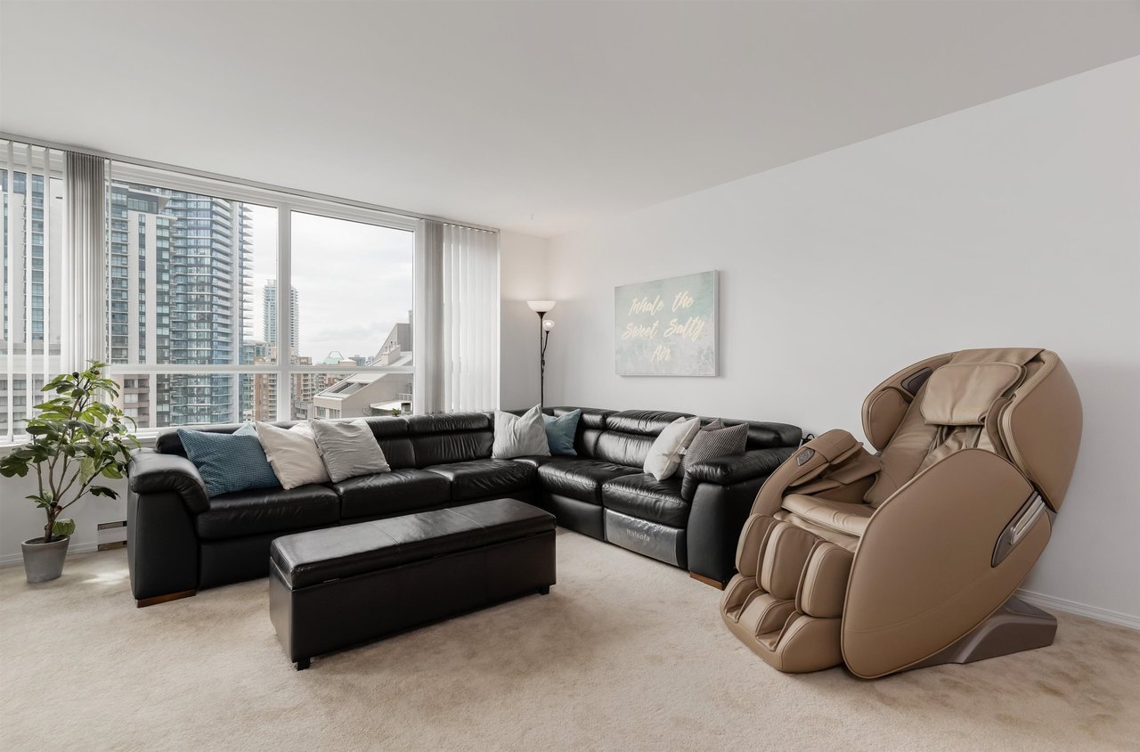 6055 Nelson Ave, #2102