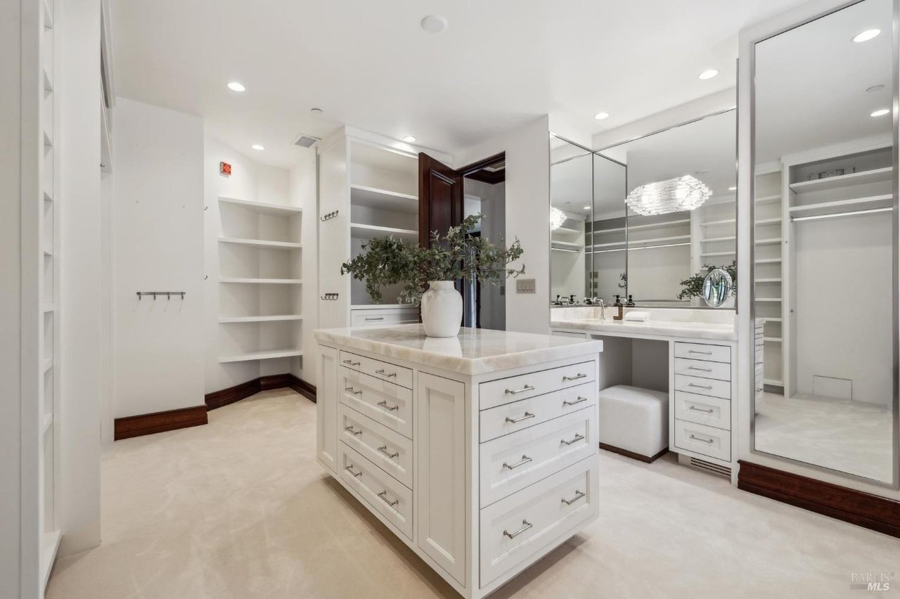 324 Palm Ave