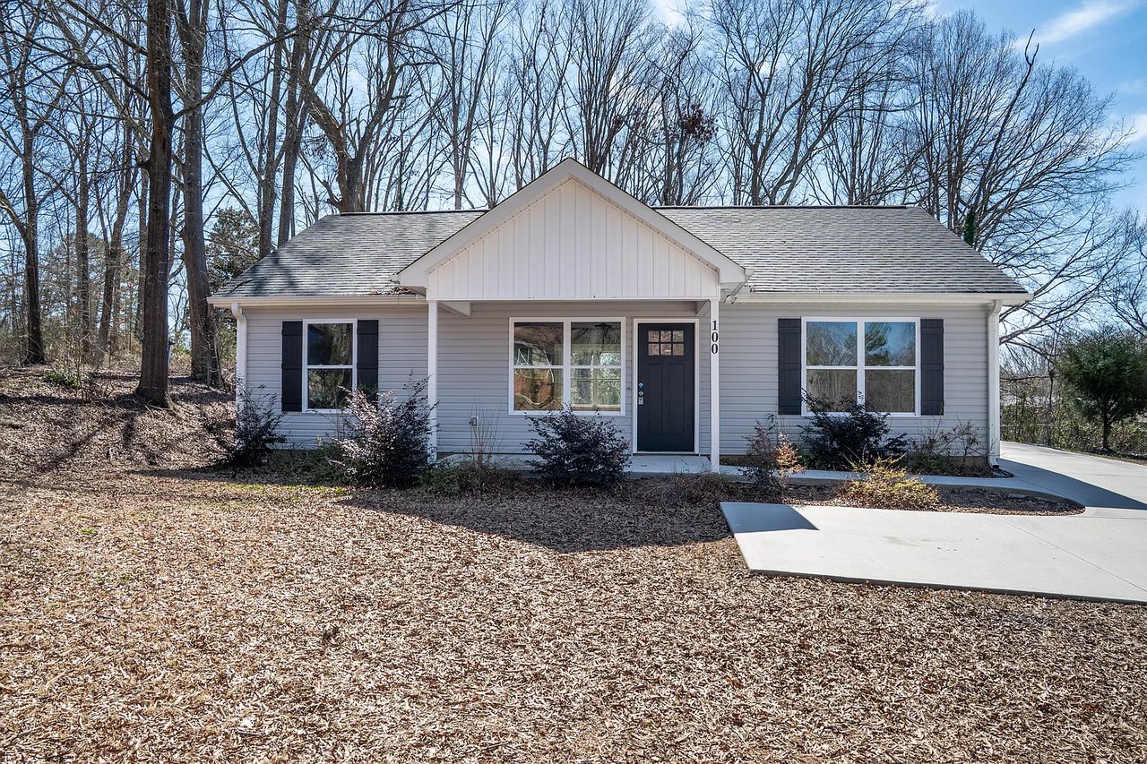100 Winterhaven Rd #100