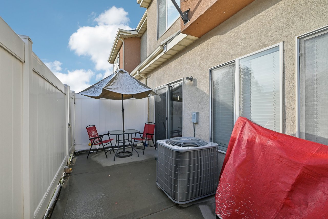 211 Greenfield Cir 103