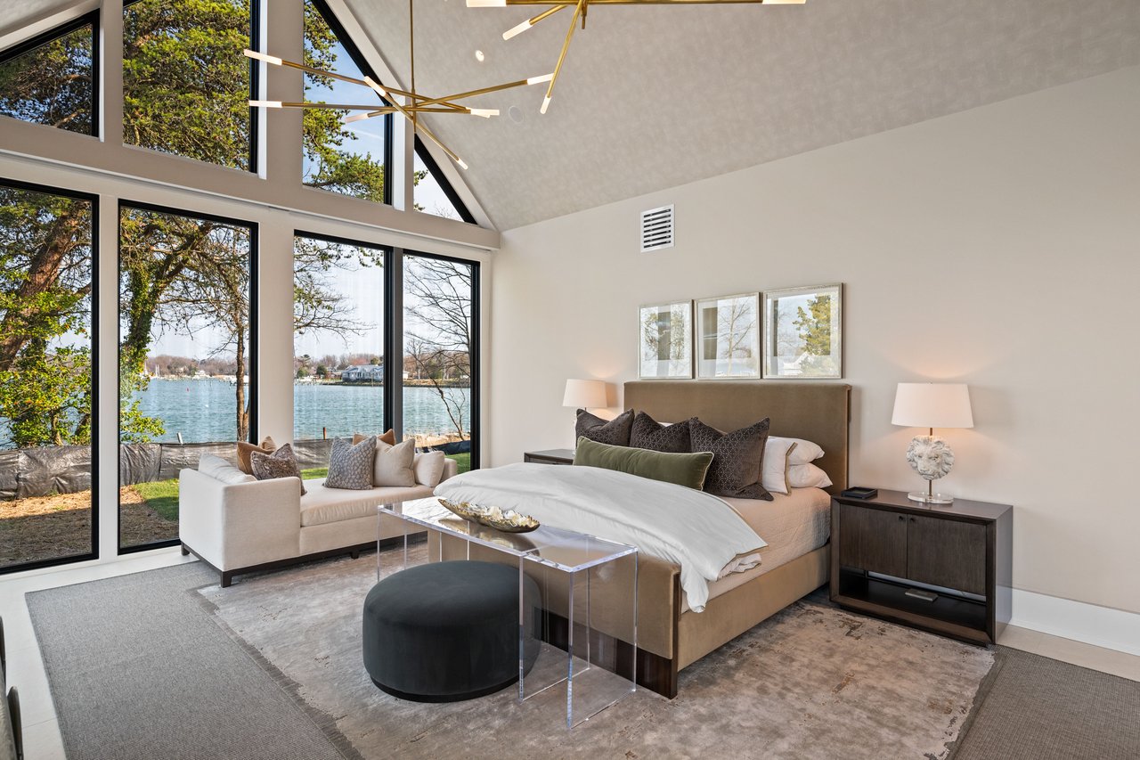 ANNAPOLIS WATERFRONT HOME | LAKE OGELTON WATERFRONT WITH CHESAPEAKE BAY ACCESS