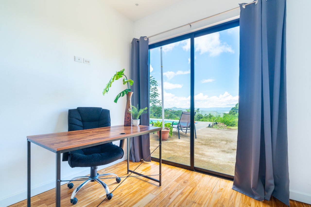Las Brisas Ocean View! 3 bed, 2 bath, 3 acres!