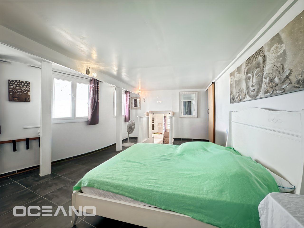 EXCLUSIVE : Set of 2 Apartments (T3 & T2) with Terraces - Charm and Investment Potential