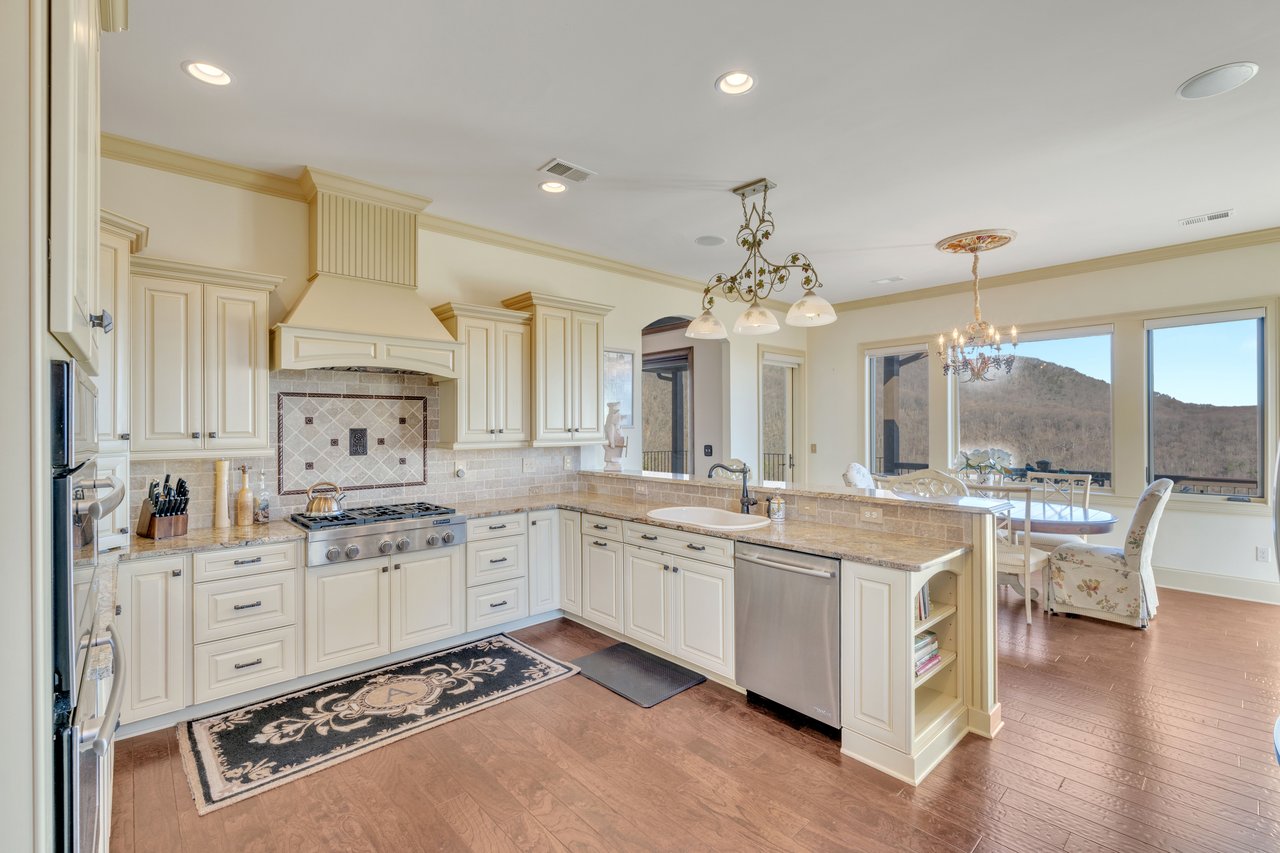 209 Craggy Rock Lane