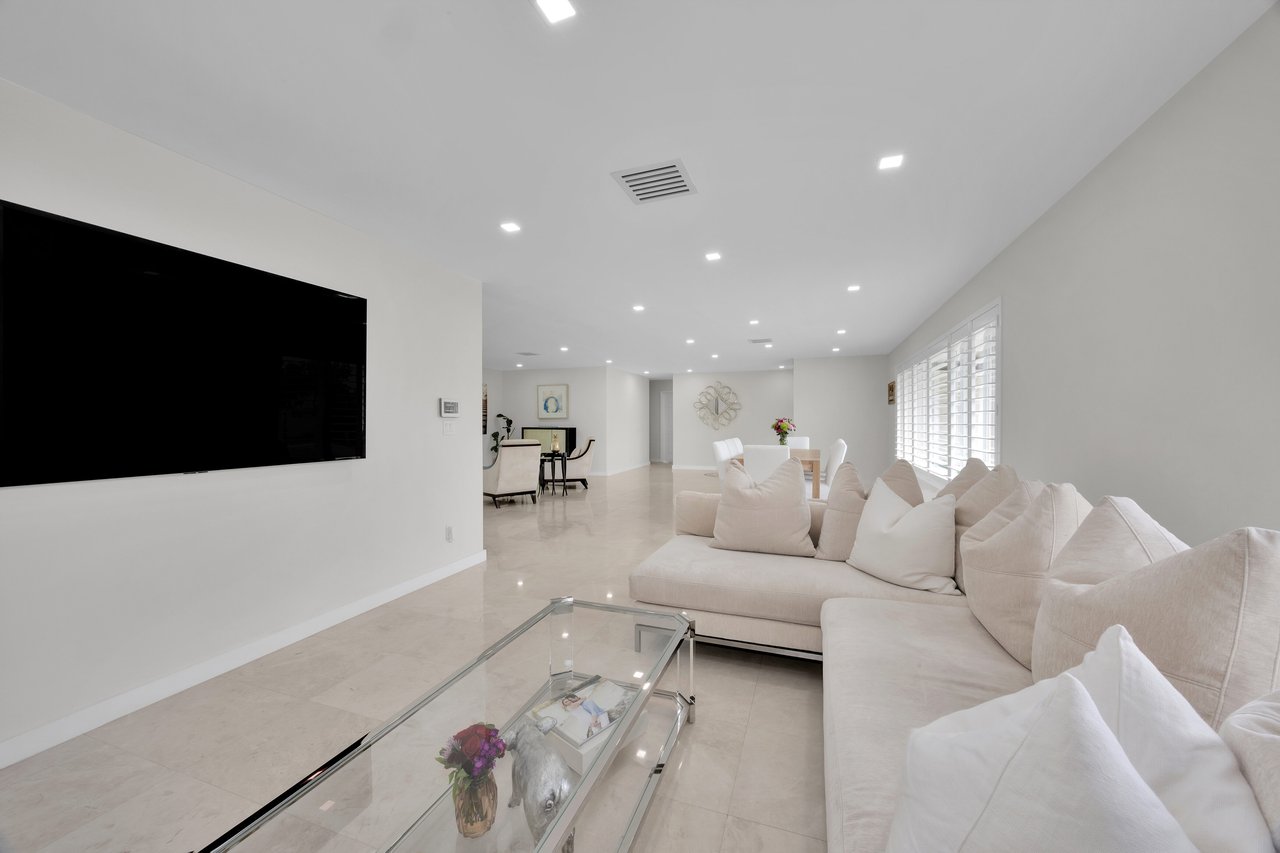 18455 SW 80th Ave, Cutler Bay