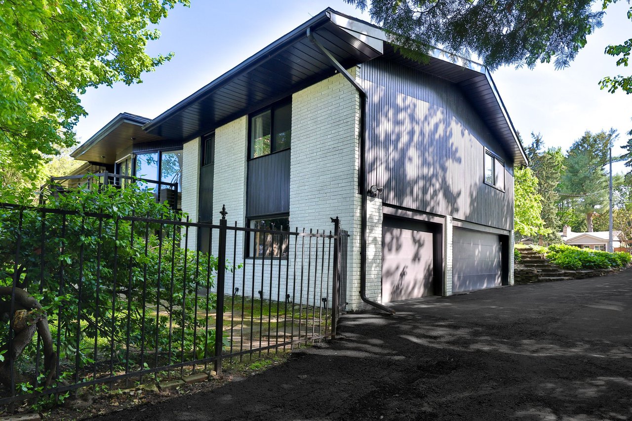 625 Sir Richards Rd