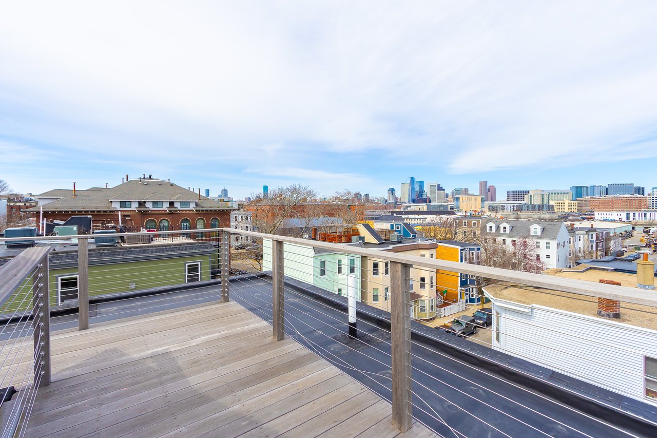 502 E 3rd St # 1, Boston - Luxury Townhome