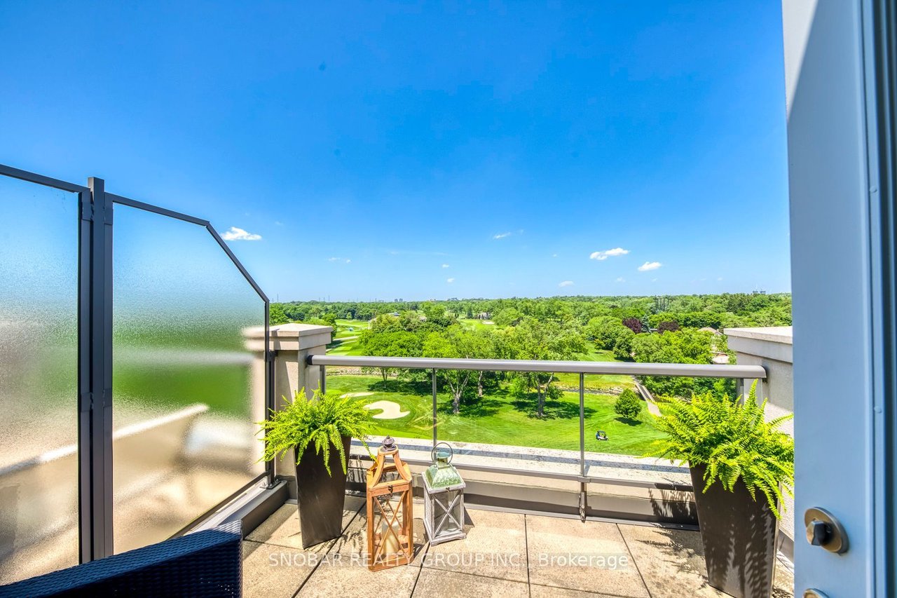 PENTHOUSE WITH GOLF PERKS