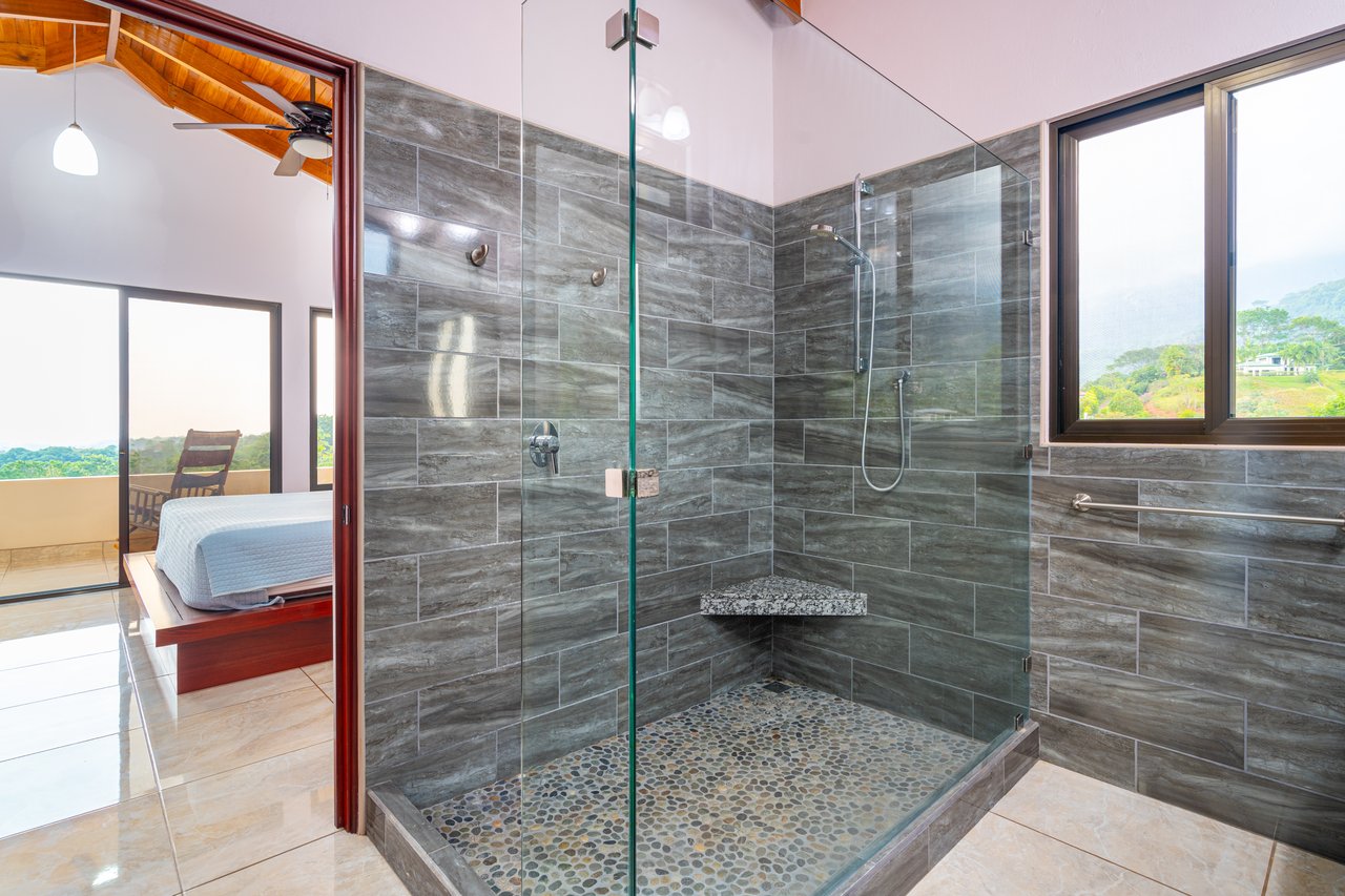 Ocean View Home in Phase 11, Ojochal.  Privacy Galore!