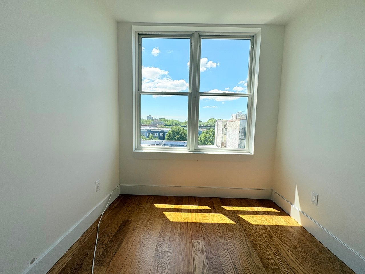 1068 Putnam Avenue 4B