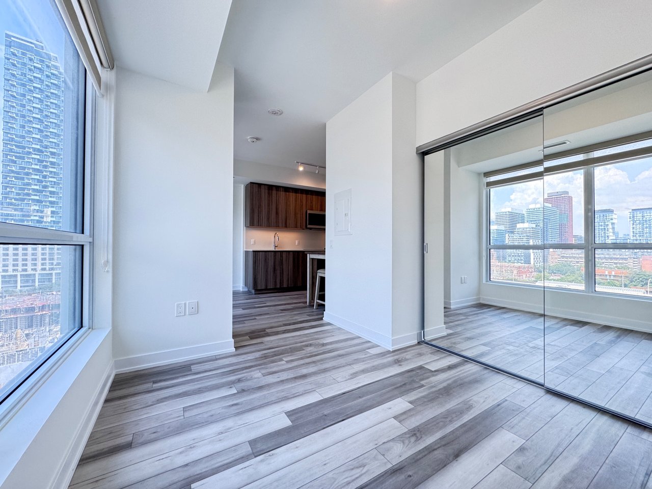 15 Richardson Street 904, Toronto C08 Unit: 904