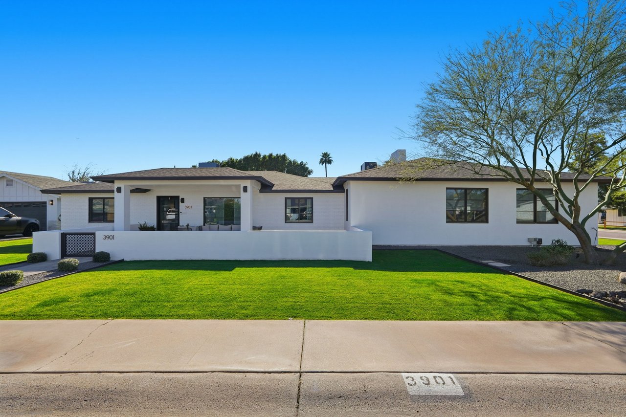 3901 E WELDON Avenue