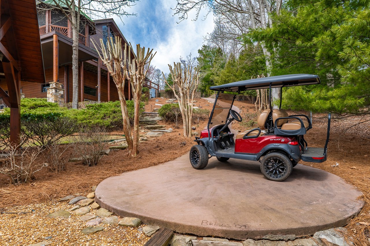 3406 Thunder Point