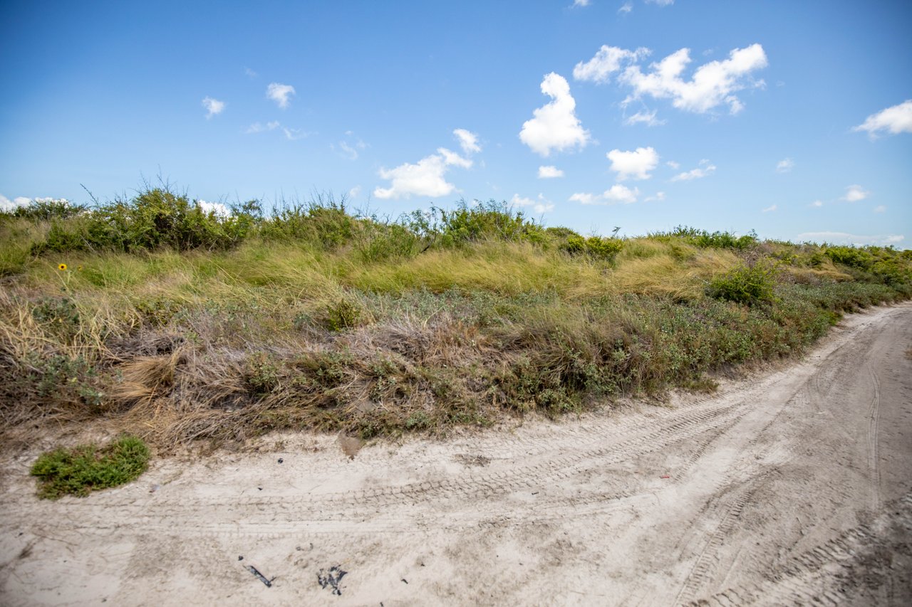 Cape Velero Drive 60 | Development Opportunity | 60± Acres | Rockport, TX