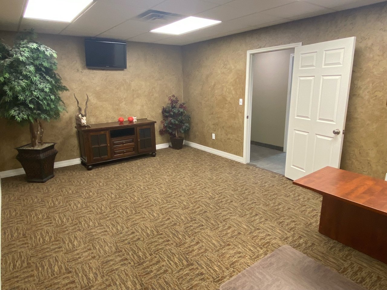 5809 N Hwy 6, Suite 5