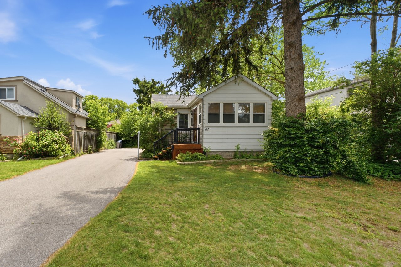 64 Eaglewood Blvd