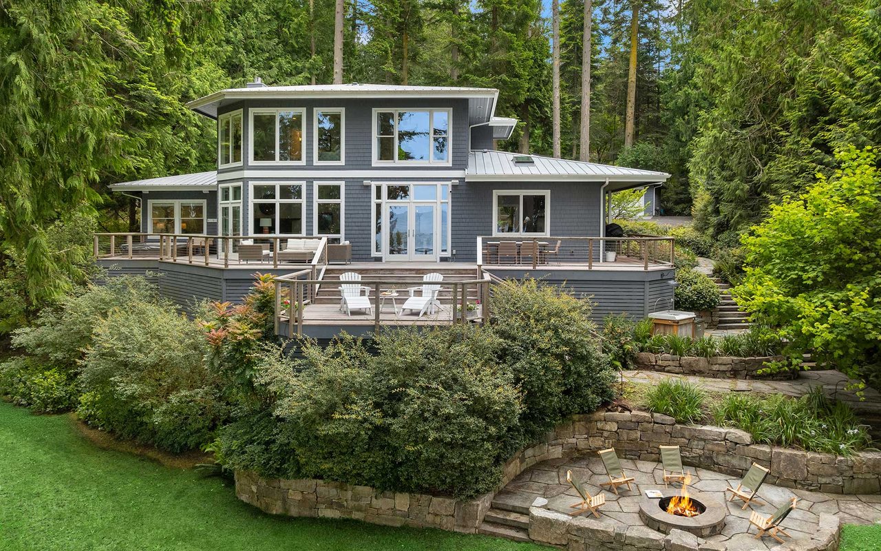 Beachfront Escape on San Juan Island