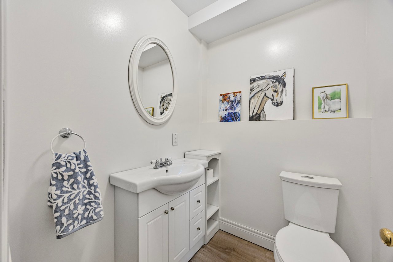 55 Old Church Road, King