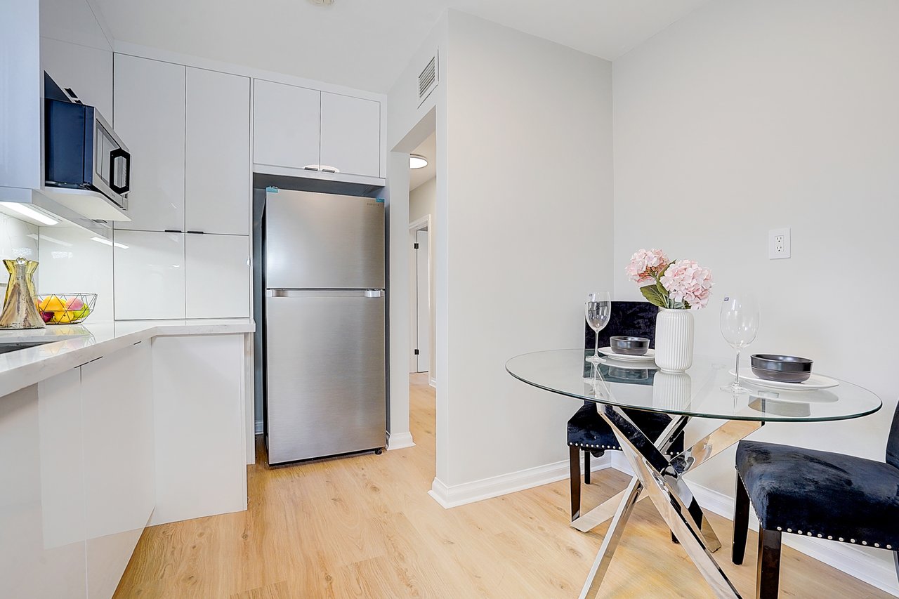8 Bellvare Crescent, Toronto