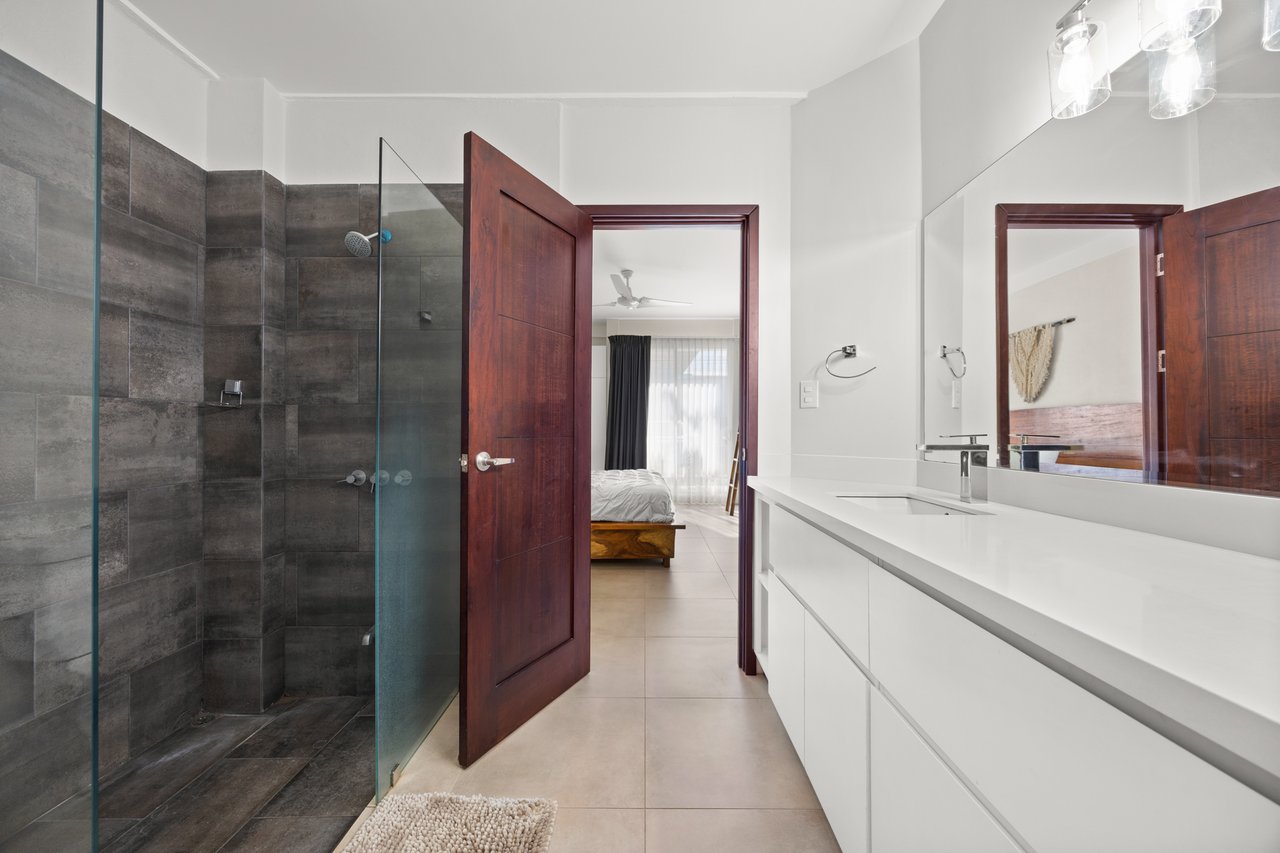 Golden Palms #4: Modern Beachfront Condo in Playa Potrero | 2 Bed, 2 Bath