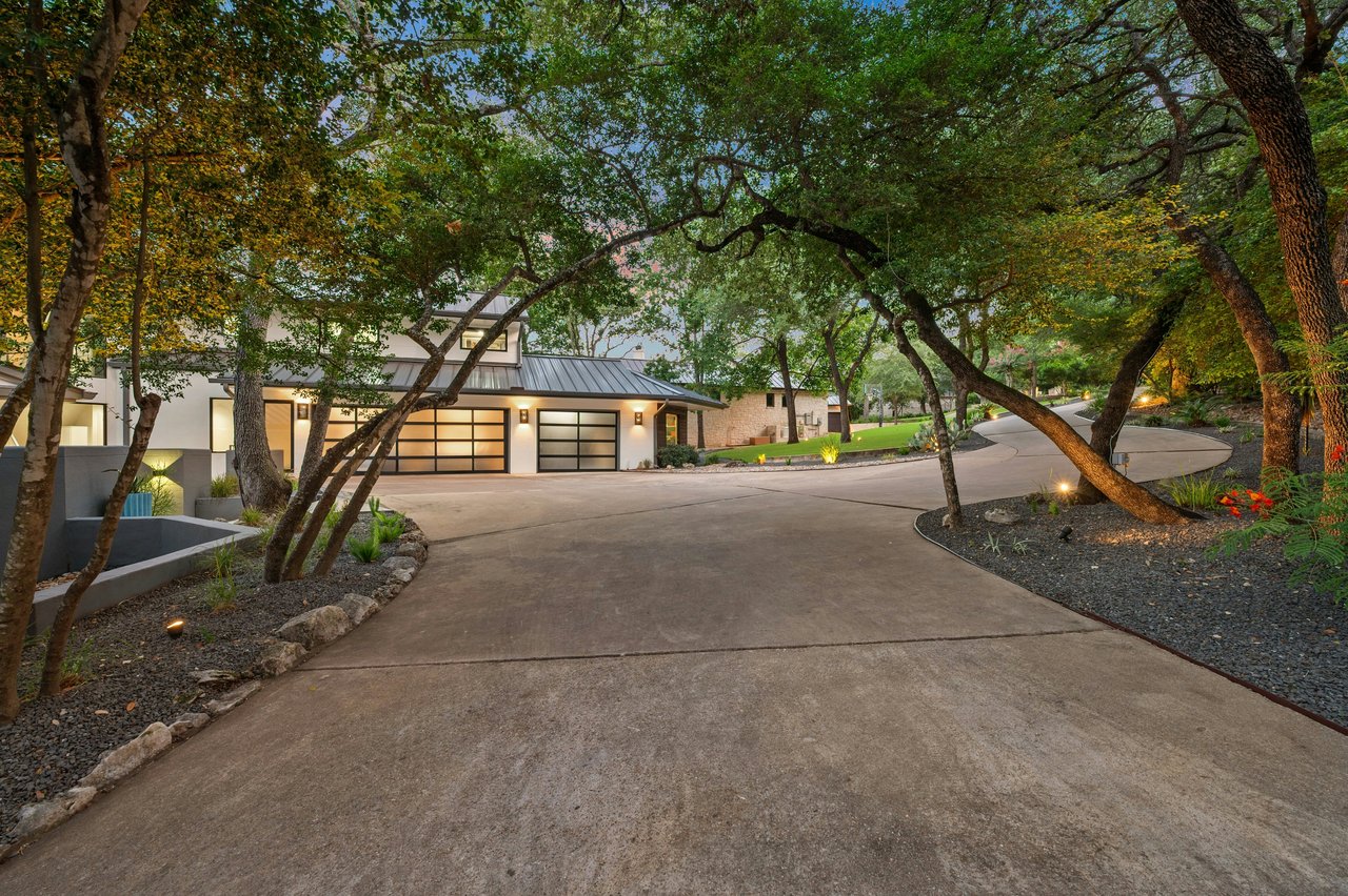 3200 Three Rivers Drive
