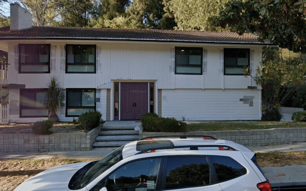 1601 Indiana Ave