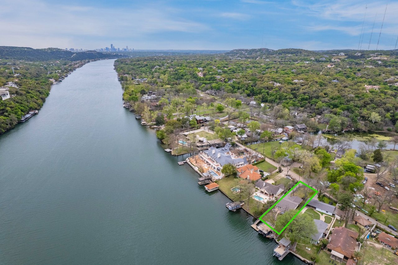 Westlake Waterfront Bungalow