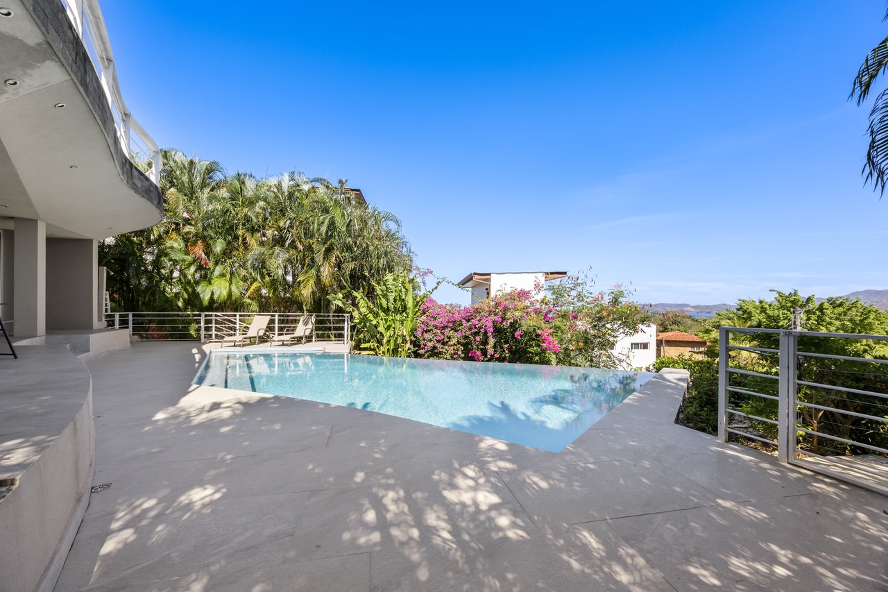 Casa Nalifos | Italian-Inspired Ocean View Masterpiece in Altos de Flamingo