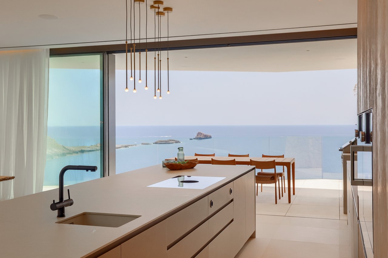 Modern Villa in The Exclusive El Toro Community