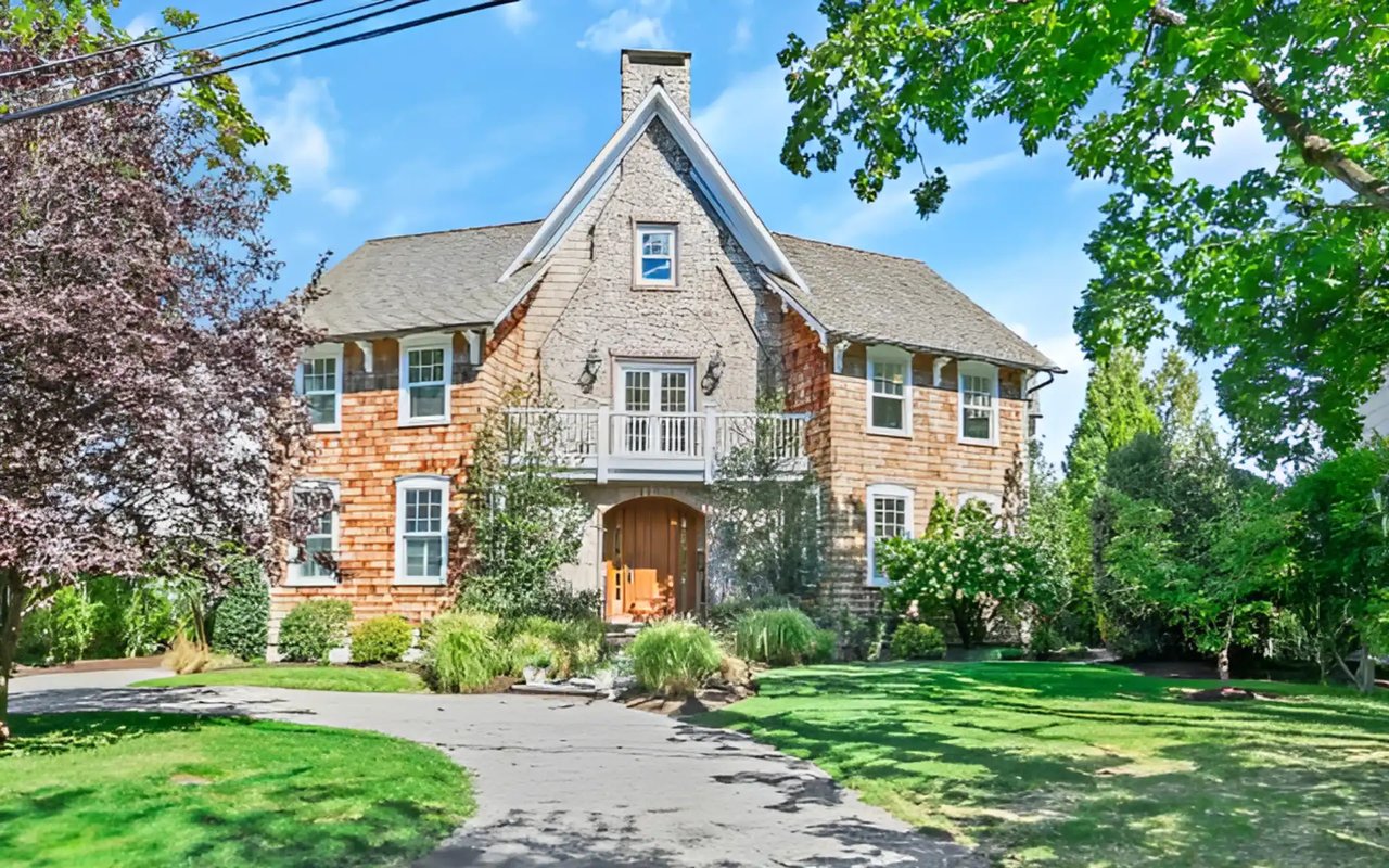 47 Colonial Drive, Fairfield, CT 06824