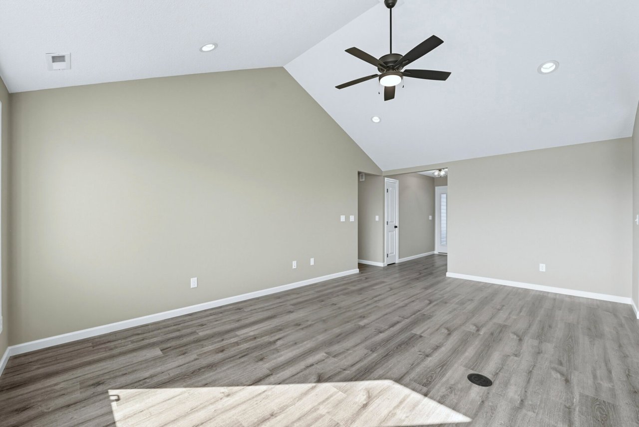 22238 Travertine Run