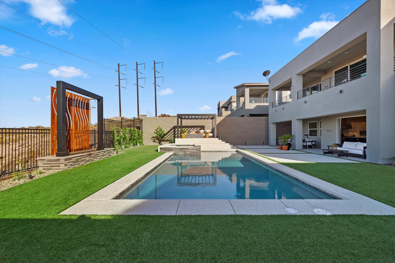 258 Shaded Canyon Drive