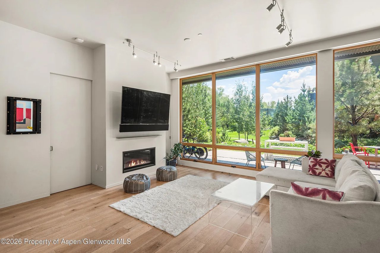 100 Evans Rd Unit 104