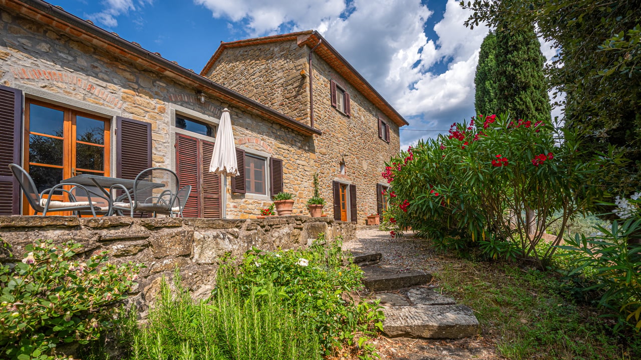 CASALE DELLA VALLATA
